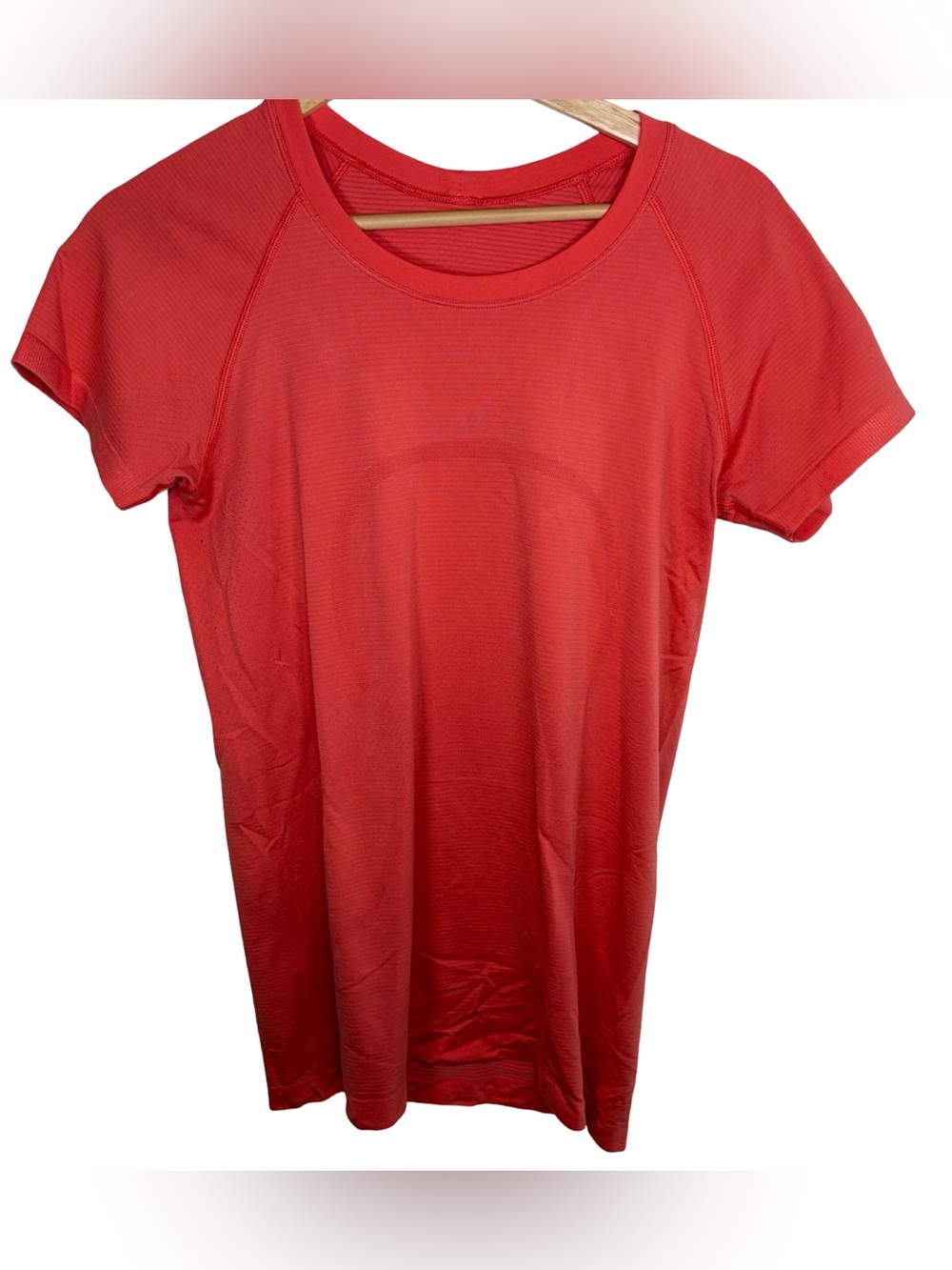 LULULEMON swiftly tech salmon short sleeve athletic top size 8 womens